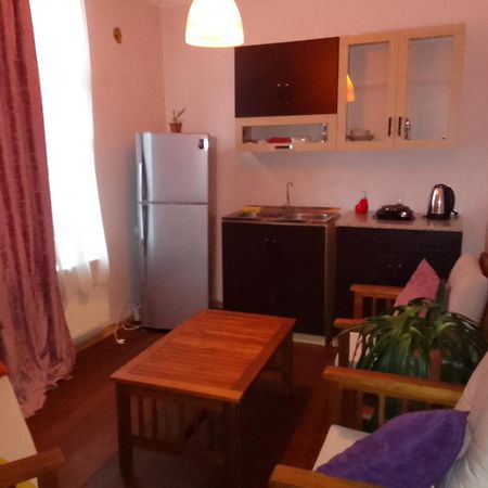 Guesthouse Honeymoon سينغناغي المظهر الخارجي الصورة